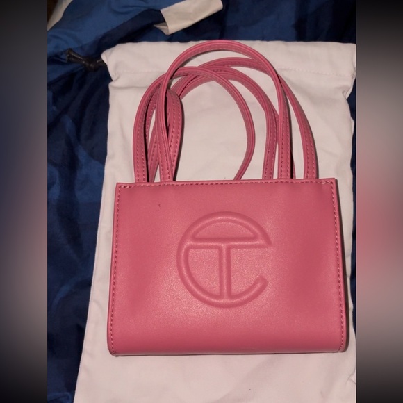 Telfar small - Picture 1 of 4